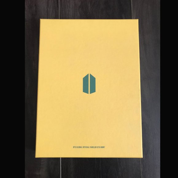 BTS Global Official Fanclub ARMY 5th term Membership ARMY ZIP Full Kit Good RARE - Picture 2 of 8